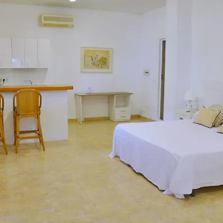 Cortijo Media Legua 5*